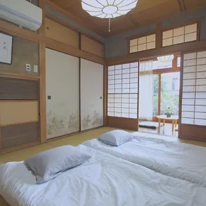I Traditional Ōsaka